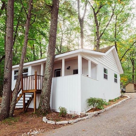Arbutus Lake 3 Bedroom Cottage Traverse City Exterior foto